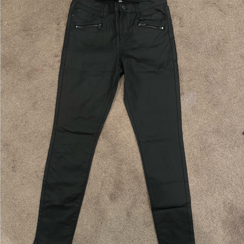 New York & Company Sz 10 Leather Look Tags attached!
